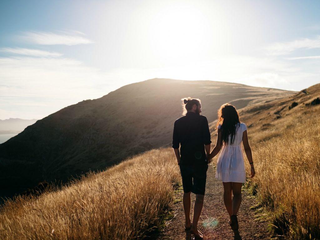 Ζώδια και σχέση: Τι ξενερώνει κάθε ζώδιο;