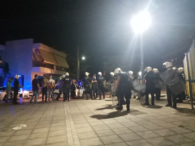 Αγρίνιο: Στο χειρουργείο η 19χρονη που τραυματίστηκε μετά τα επεισόδια- Έξι συλλήψεις