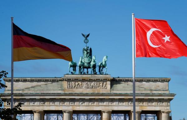 Politico: Οι κρυφές ελπίδες Ερντογάν από την επίσκεψη στο Βερολίνο