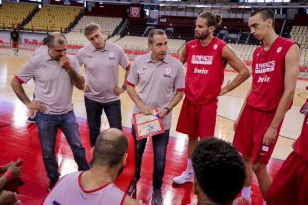 Υποκλίθηκε ξανά σε Σπανούλη ο Μπλατ