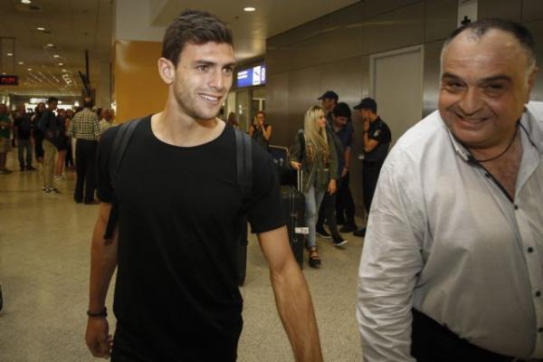 ΑΕΚ: Ανακούφιση για Μπογέ, γλιτώνει το χειρουργείο