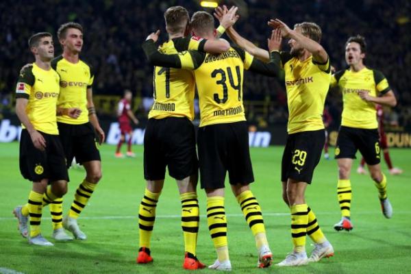 «Σκόρπισε» τη Νυρεμβέργη με επτάρα η Ντόρτμουντ