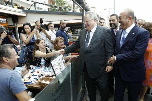 Kotzias, Cavusoglu inaugurate renovated Greek Consulate in Izmir with barbs