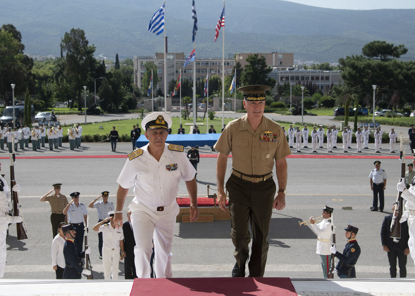 Στρατηγός Ντάνφορντ στον αρχηγό ΓΕΕΘΑ: Δεν αναζητούμε μεγάλες βάσεις στην Ελλάδα