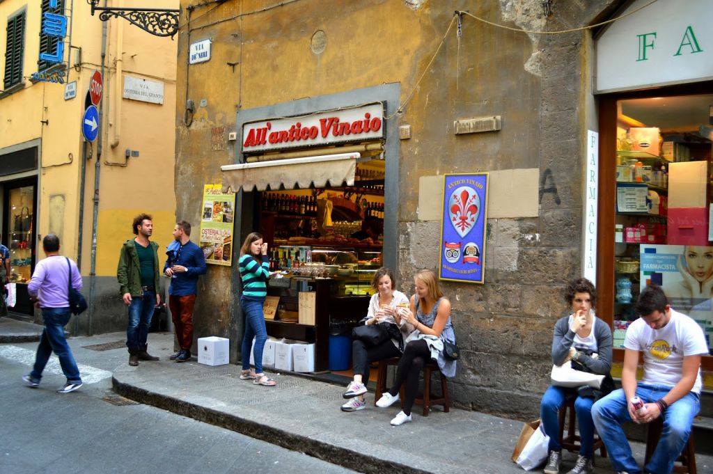 Φλωρεντία: Πρόστιμο σε όσους τρώνε στο δρόμο