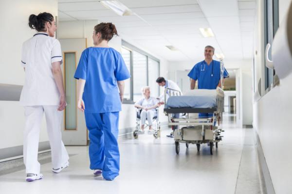 Στον «πάγο» οι μεταμοσχεύσεις νεφρού