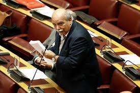 Προκλητικός ο Βούτσης: Καμία μακεδονική γλώσσα δε μιλιέται στην Ελλάδα – Δε δίνουμε κάτι