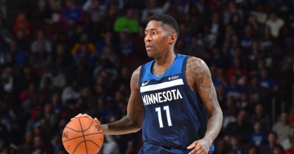 Κοιτάνε Κρόφορντ Ουόριορς και Λέικερς