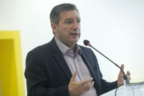 Καμίνης: Στο έλεος των ναρκωτικών η Αθήνα