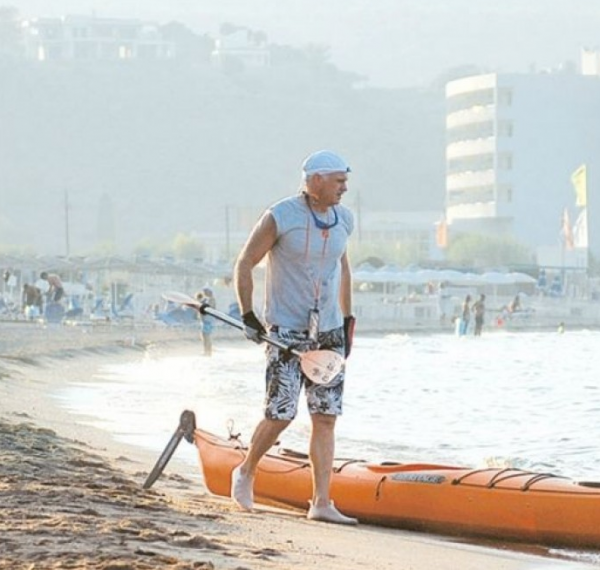 Ο Γ.Παπανδρέου και το ατύχημα με το κανό