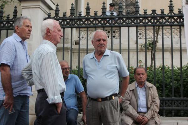 Συντάξεις σε… δόσεις για όσους είχαν παράλληλη ασφάλιση