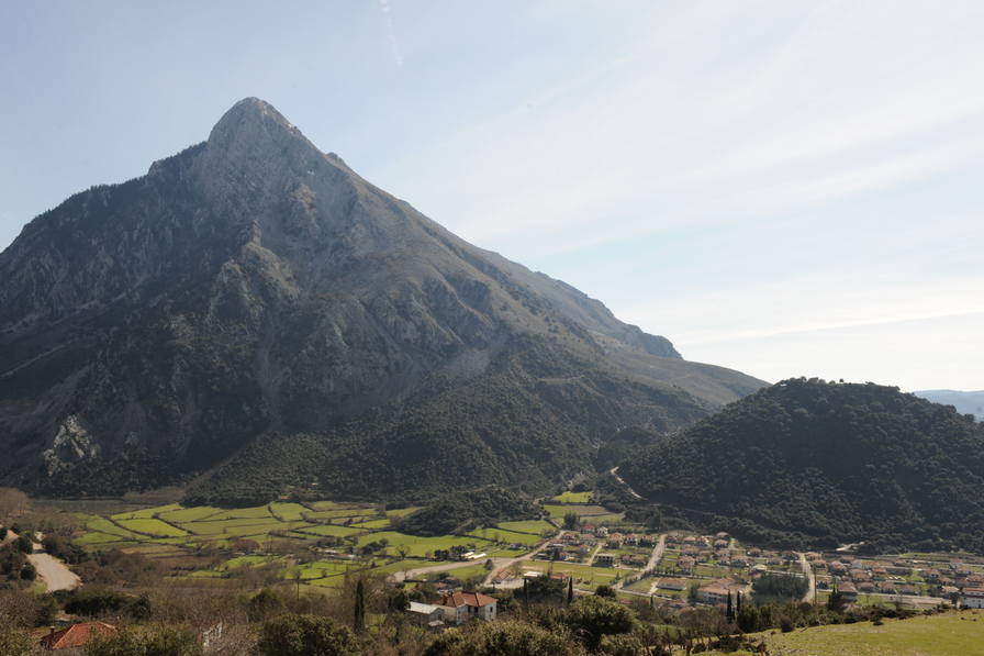 Εμπεσός Αιτωλοακαρνανίας, τόπος προσφιλής για τους λάτρεις του parapente