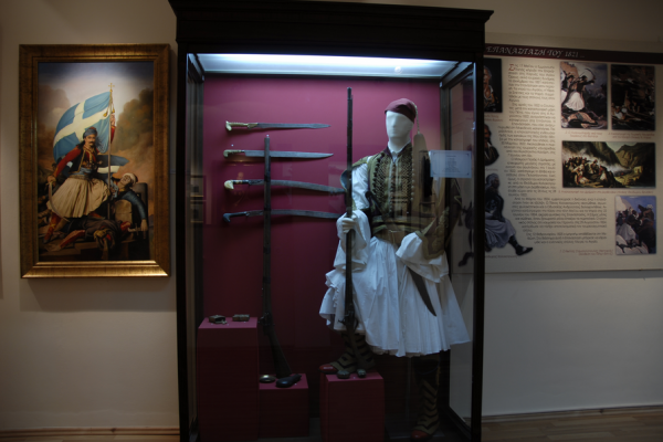 Στρατιωτικό Μουσείο Καλαμάτας, σελίδες ηρωισμού και δόξας