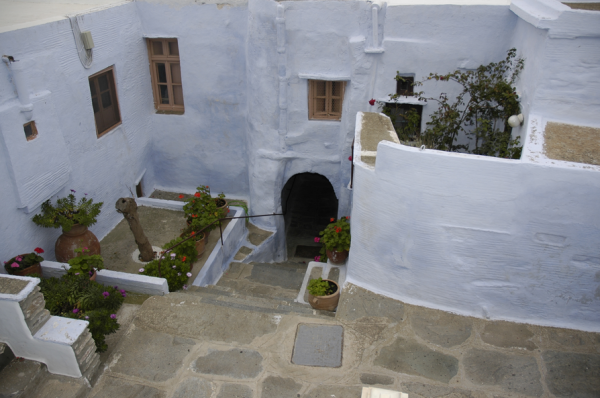 Τήνος: Η μονή Κεχροβουνίου και η Αγία Πελαγία