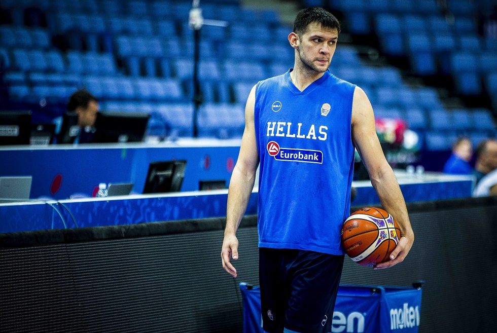 Ο Παπανικολάου βάρεσε… συναγερμό