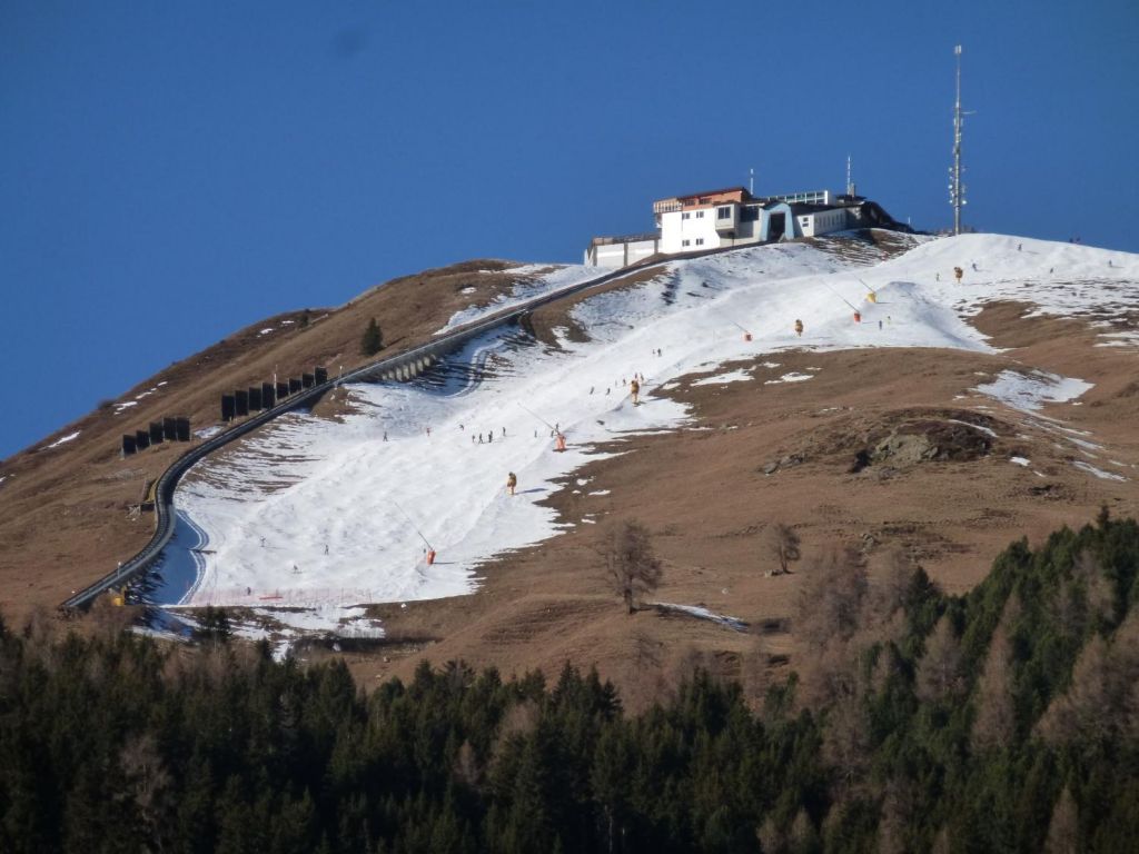 Το χιόνι εξαφανίζεται σιγά-σιγά από την Ελβετία
