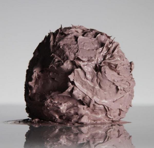 Κραγιόν ή γλυπτό;