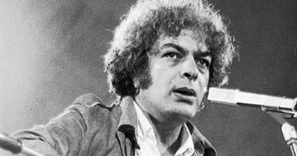 Μάνος Λοΐζος: Ρομαντικός και επαναστάσης