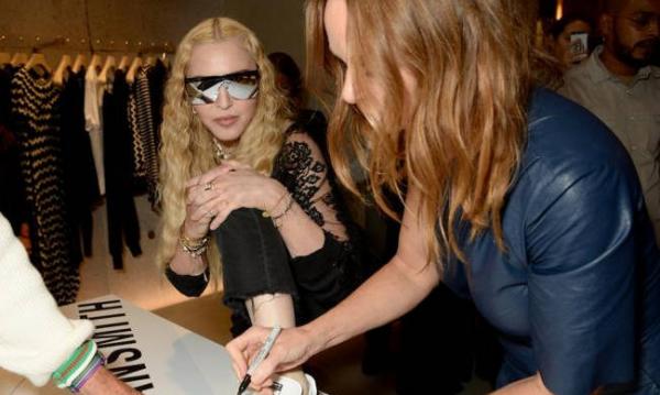 Αυτά είναι τα πιο άνετα παπούτσια της Μαντόνα