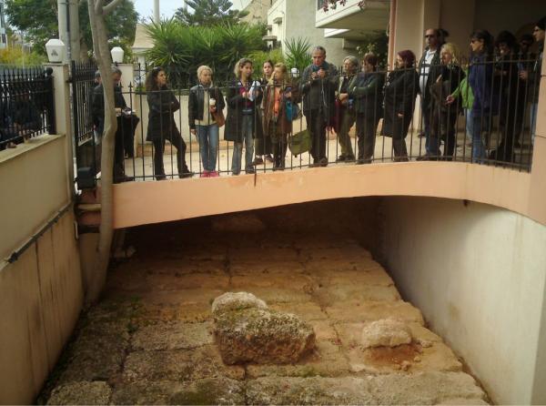 Αρχαιολογικός περίπατος στα Μακρά Τείχη την Κυριακή