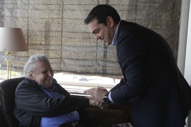 Tsipras accused by Mikis Theodorakis of employing Metaxas dictatorship tactics