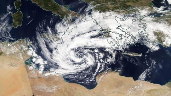 Νέα δεδομένα: Σχεδόν όλη η Ελλάδα στον δρόμο του κυκλώνα