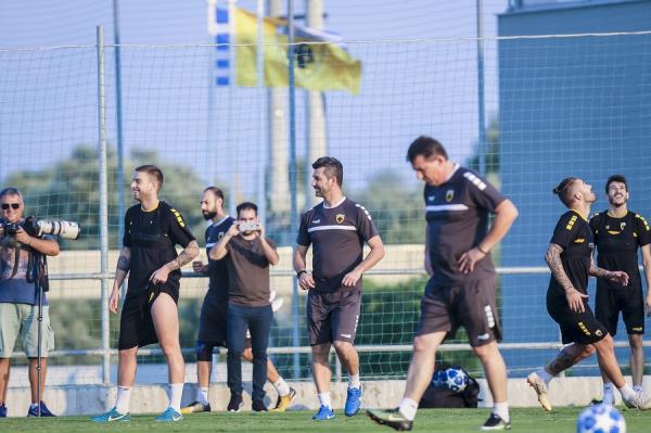 Με «σφιχτό» πλάνο η ΑΕΚ στο Άμστερνταμ – Το plan b με Τσόσιτς