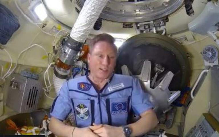 Βίντεο με την μικρορωγμή στο Soyuz ανήρτησε ο κοσμοναύτης Προκόφιεφ
