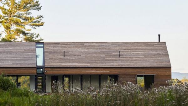 Μια φάρμα κοντά στο ποτάμι δίνει μαθήματα design