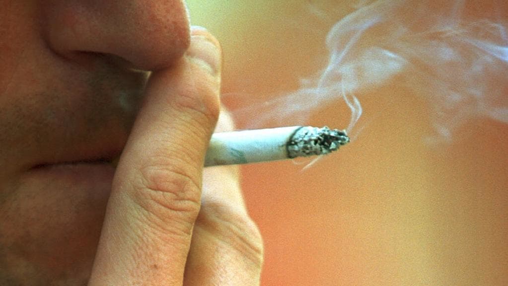 Το κάπνισμα αυξάνει τον κίνδυνο εκδήλωσης άνοιας