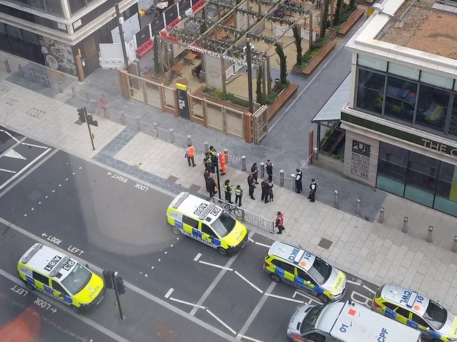 Λήξη συναγερμού στο Λονδίνο – Άνοιξε ο σταθμός του Στράτφορντ