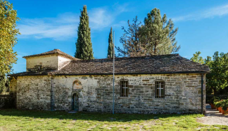 Πρωτοβουλία της Περιφέρειας Ηπείρου για τα μοναστήρια Μεγαλόχαρης και Μεσοπύργου Άρτας στην κοιλάδα του Αχελώου