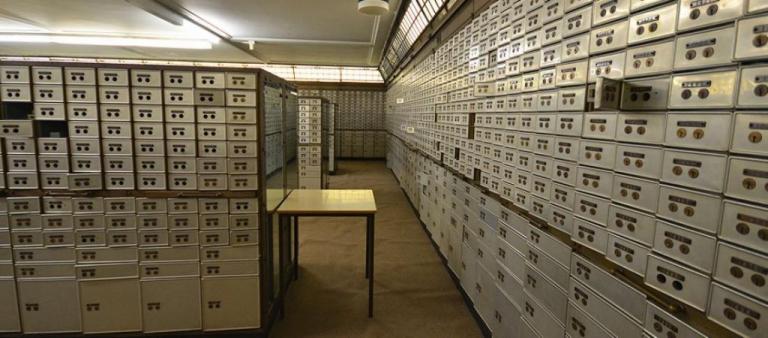 Σε απολογία οι κατηγορούμενοι για κλοπή από τραπεζικές θυρίδες