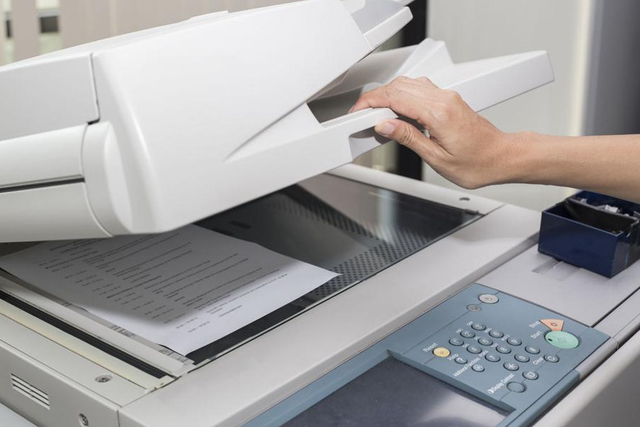 Ανάκληση διαγωνισμού για τα φωτοαντίγραφα στα δικαστήρια ζητούν οι εργαζόμενοι