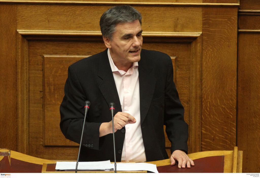 Ανησυχία Τσακαλώτου για την μείωση των συντάξεων