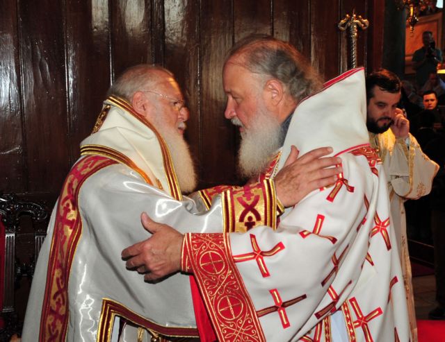Holy war between Ecumenical Patriarchate, Moscow Patriarchate