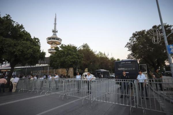 Editorial Ta Nea: Need for consensus on economic plan