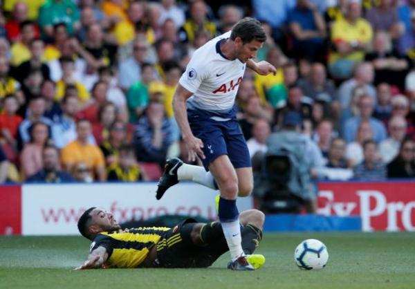 Προς ανανέωση με Τότεναμ και ο Βερτόνγκεν