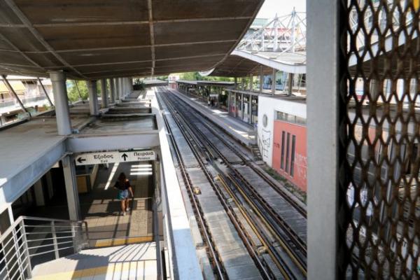 Καλλιθέα: Εντοπίστηκε νεκρός άνδρας κοντά στον ΗΣΑΠ