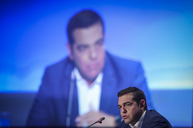 Επικίνδυνα παιχνίδια με την οικονομία – Αδιαφορούν για την «καμένη γη» που θα αφήσουν