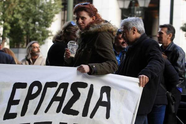 Ηλιόπουλος: Βλέπουμε την προστασία της εργασίας ως προϋπόθεση της ανάπτυξης