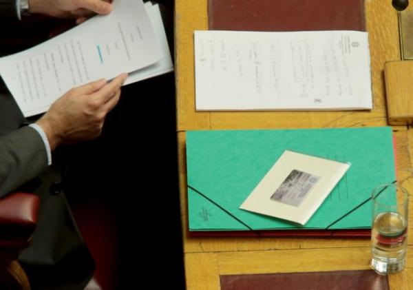 Χωρίς τις περικοπές στις συντάξεις θα κατατεθεί το σχέδιο του Προϋπολογισμού