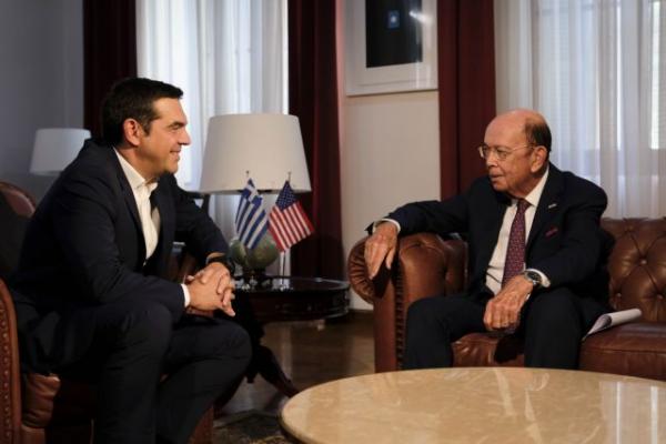 Για τις επιπτώσεις των δασμών σε ελληνικές εταιρείες μίλησε ο Τσίπρας στον Ρος