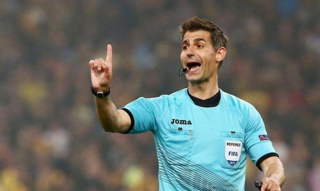 Ο Σιδηρόπουλος στο Μπαρτσελόνα-Αϊντχόφεν