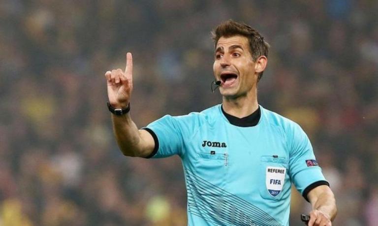 Ο Σιδηρόπουλος στο Μπαρτσελόνα-Αϊντχόφεν