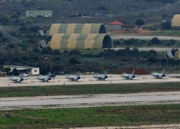 Handelsblatt: Νέα βάση στην Ελλάδα εξετάζουν οι ΗΠΑ