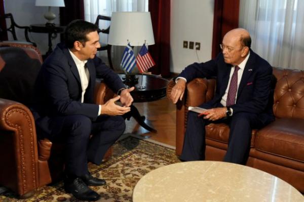 Γουίλμπουρ Ρος : Οι ΗΠΑ στηρίζουν την Ελλάδα και την οικονομία της