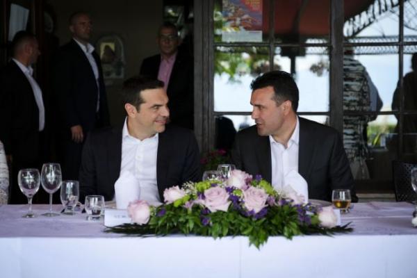 Ζάεφ: Ο Τσίπρας με διαβεβαίωσε ότι ο ελληνικός λαός θα στηρίξει τη συμφωνία