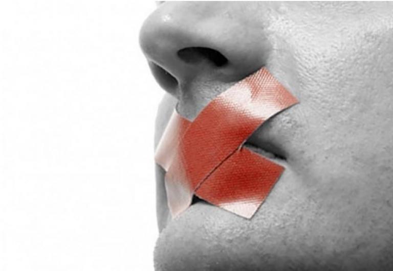 Ο Καμμένος σέρνει στην Ασφάλεια δημοσιογράφους που τον «ενοχλούν»