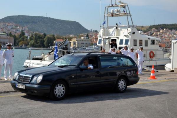 Κυριάκος Παπαδόπουλος : Το τελευταίο αντίο στον «ήρωα του Αιγαίου»
